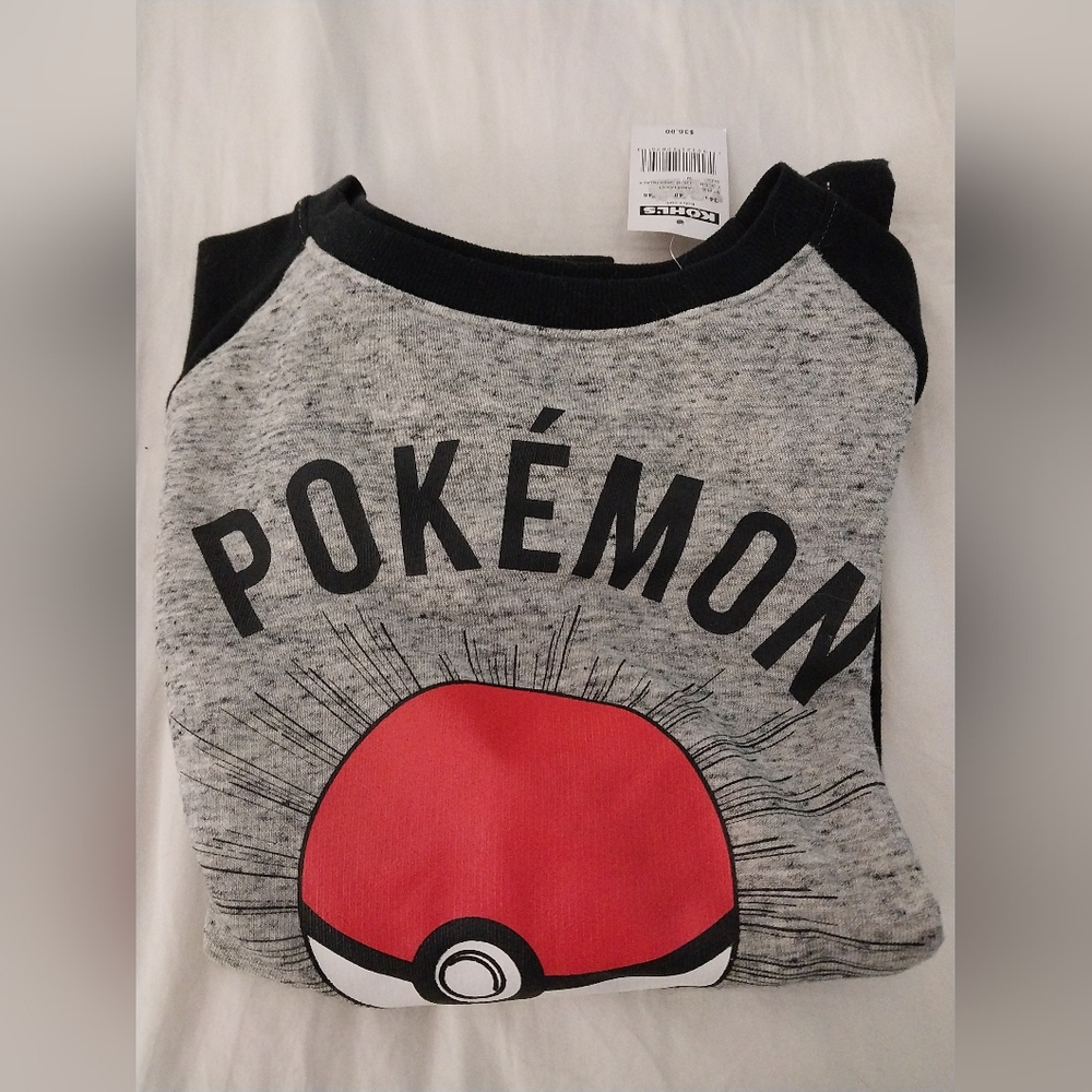 Pokemon Sweater (grey/black/red)